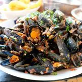 Peppered mussels